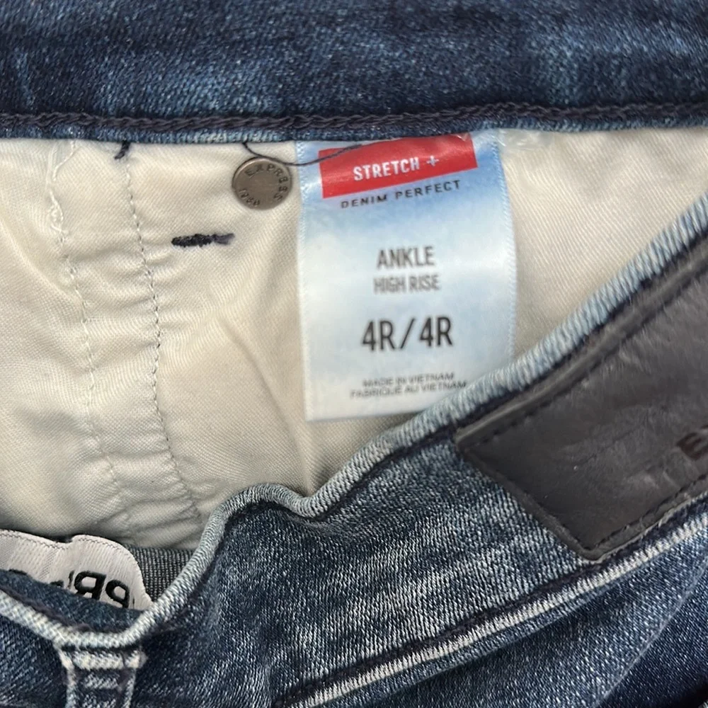 Express ankle high rise distressed jeans - Picture 6 of 6